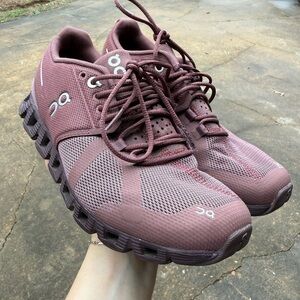 On Running Women’s Athletic Shoes — Dusty Mauve